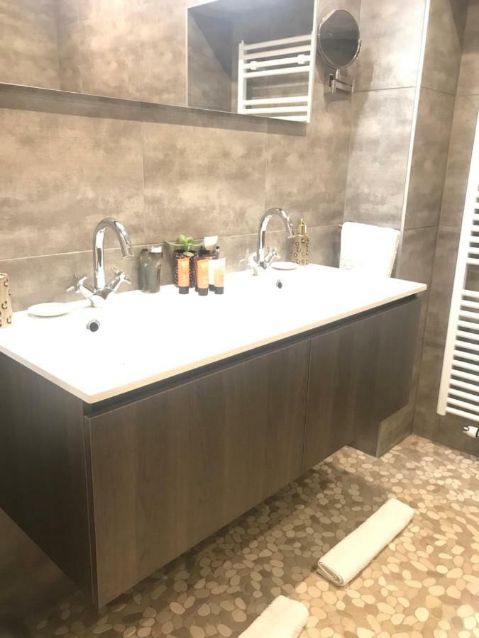 Les Lofts De Styliste Aparthotel Saint-Gilles Kültér fotó